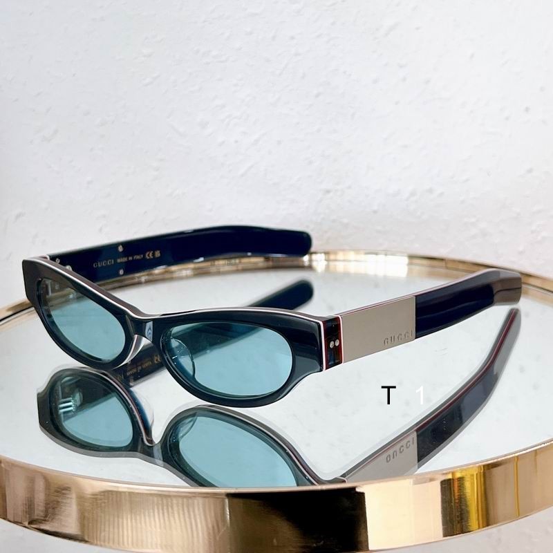 Gucci Sunglasses 633